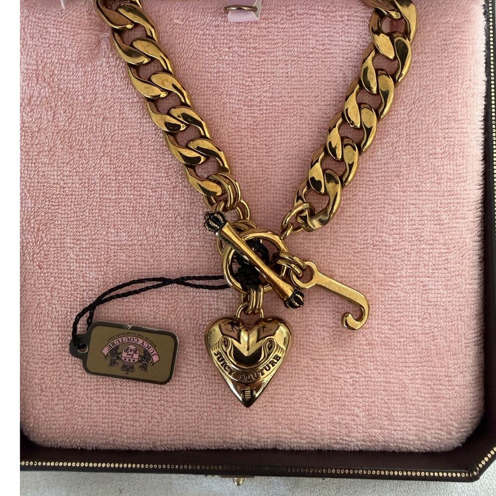 VINTAGE Juicy Couture Gold Heart & "J" Pendant & Necklace in gift box NWT